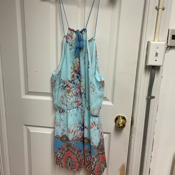 Never worn - Picture 2 of 2